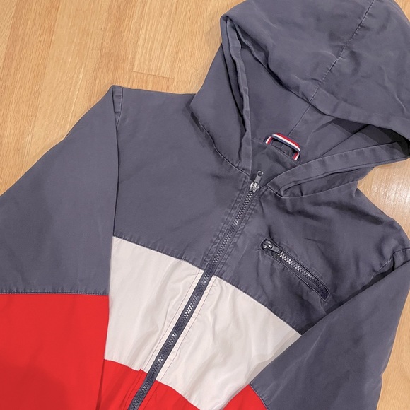 brandy melville krissy jacket (red, white, & blue) - Picture 2 of 3